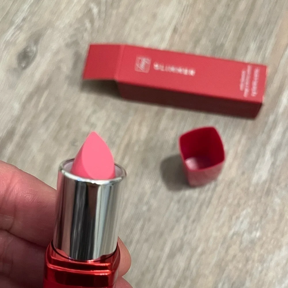 Avon fmg Glimmer Lipstick Rose Angel NEW